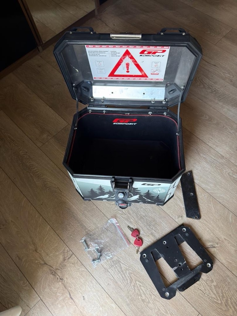 GP KOMPOZİT 37 lt Desenli Aliminyum Motorsiklet Çantası(Topcase) - 4
