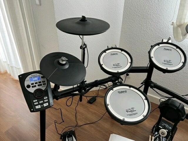 roland bateri TD11 kvx