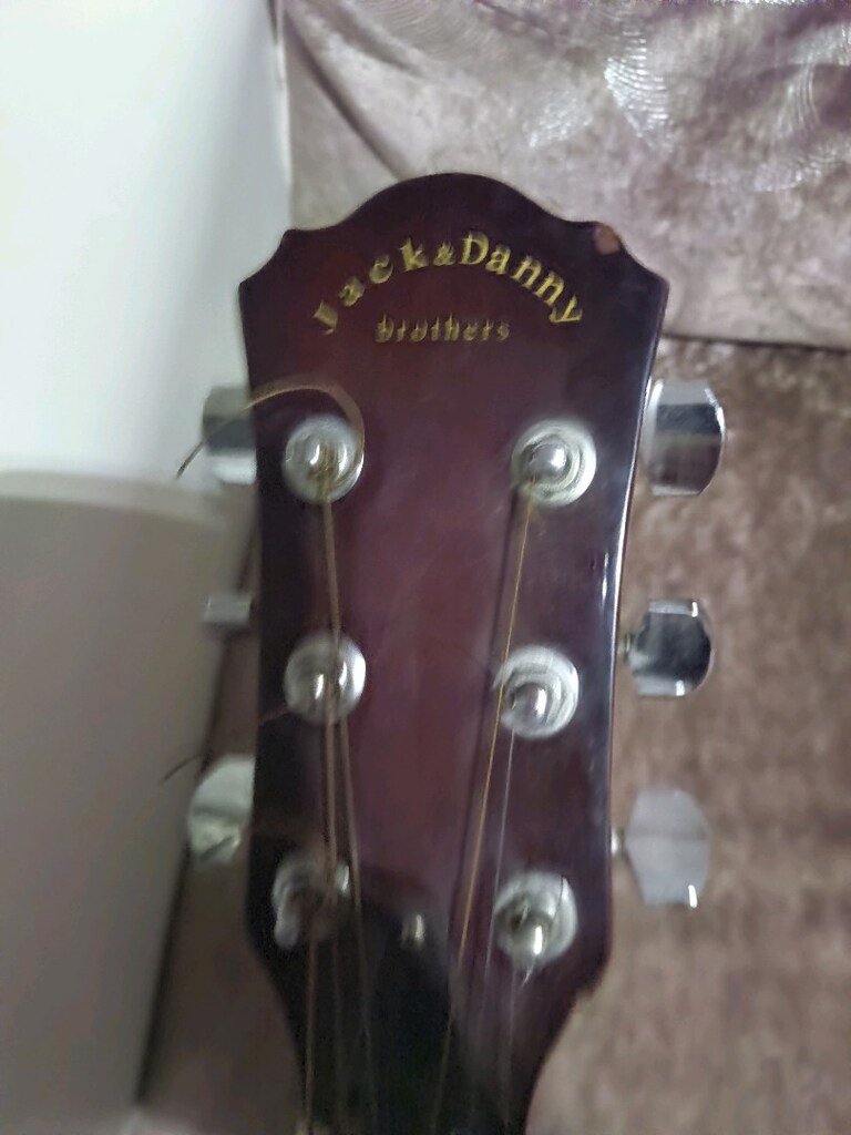 Temiz Kullanılmış McDanny Brothers Akustik Gitar Kaçırılmayacak Fiyata - 3