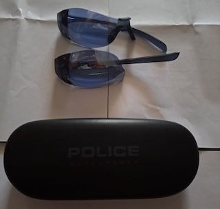 police marka güneş gözlüğü, kırıktır - 2