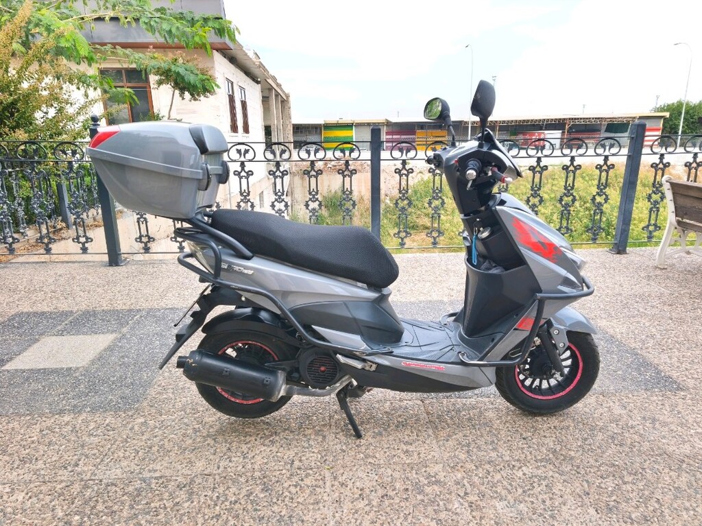 Kuba pesaro 125x - 5