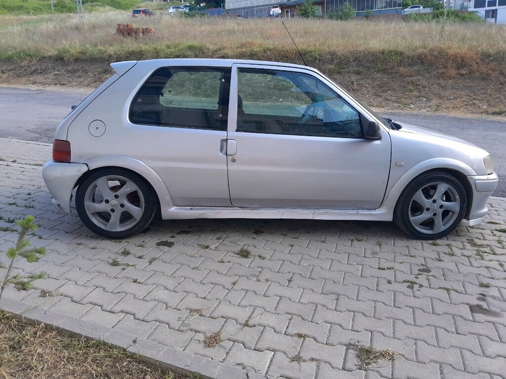 1.6 XS - 6
