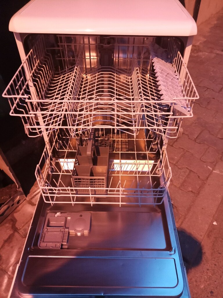 Beko 3 program bulaşık makinesi sorunsuz temiz test edilmiş servisten - 2