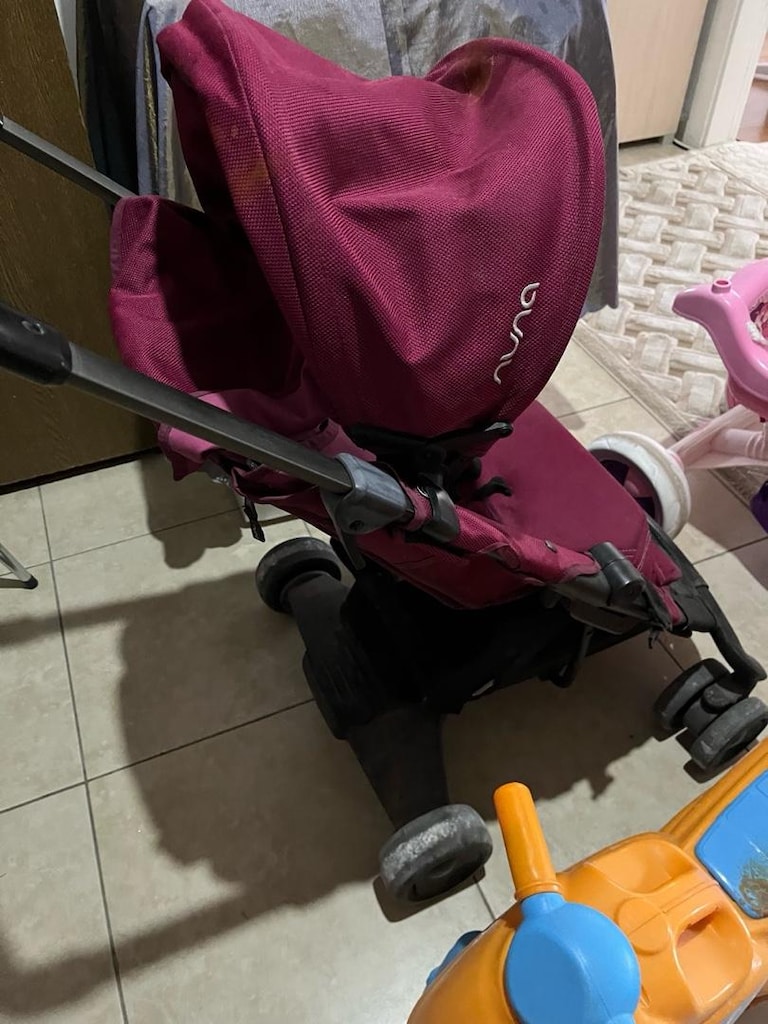 Bebek arabası 2 bisiklet hepsi 1000₺ - 5