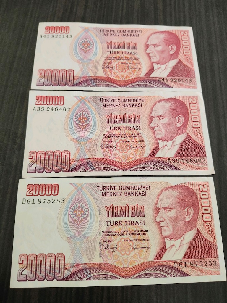 7.Emisyon 20.000 TL Banknot Lotu (3 Adet - A Serisi ve Çil Dahil) - 3
