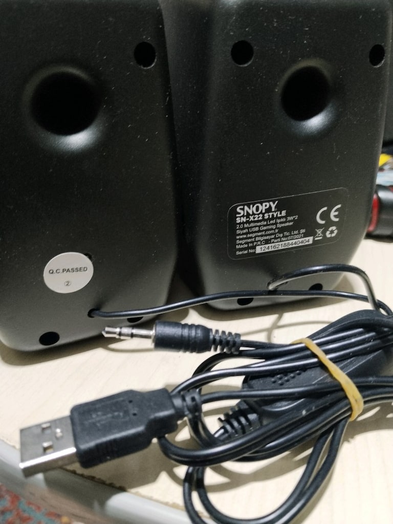 YENİ KUTUSUNDA SNOPY MARKA MİNİ USB İLE ÇALIŞAN BİLGİSAYAR HOPARLÖRÜ - 3