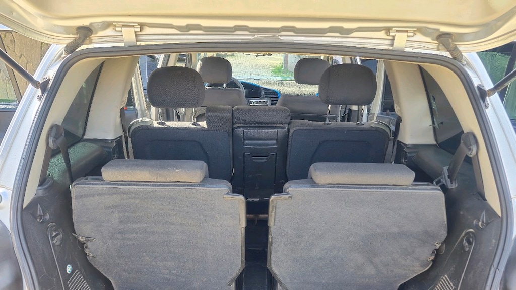 7 kişilik Opel zafira - 15