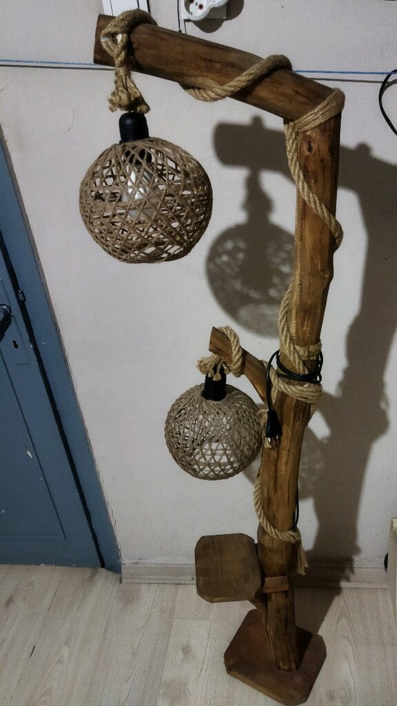 ahşap kütük lambader iki ampülde çalışıyor fazlalıktan satılıktır - 3
