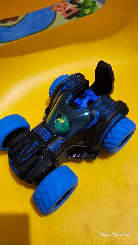 Monster Trucks - 5