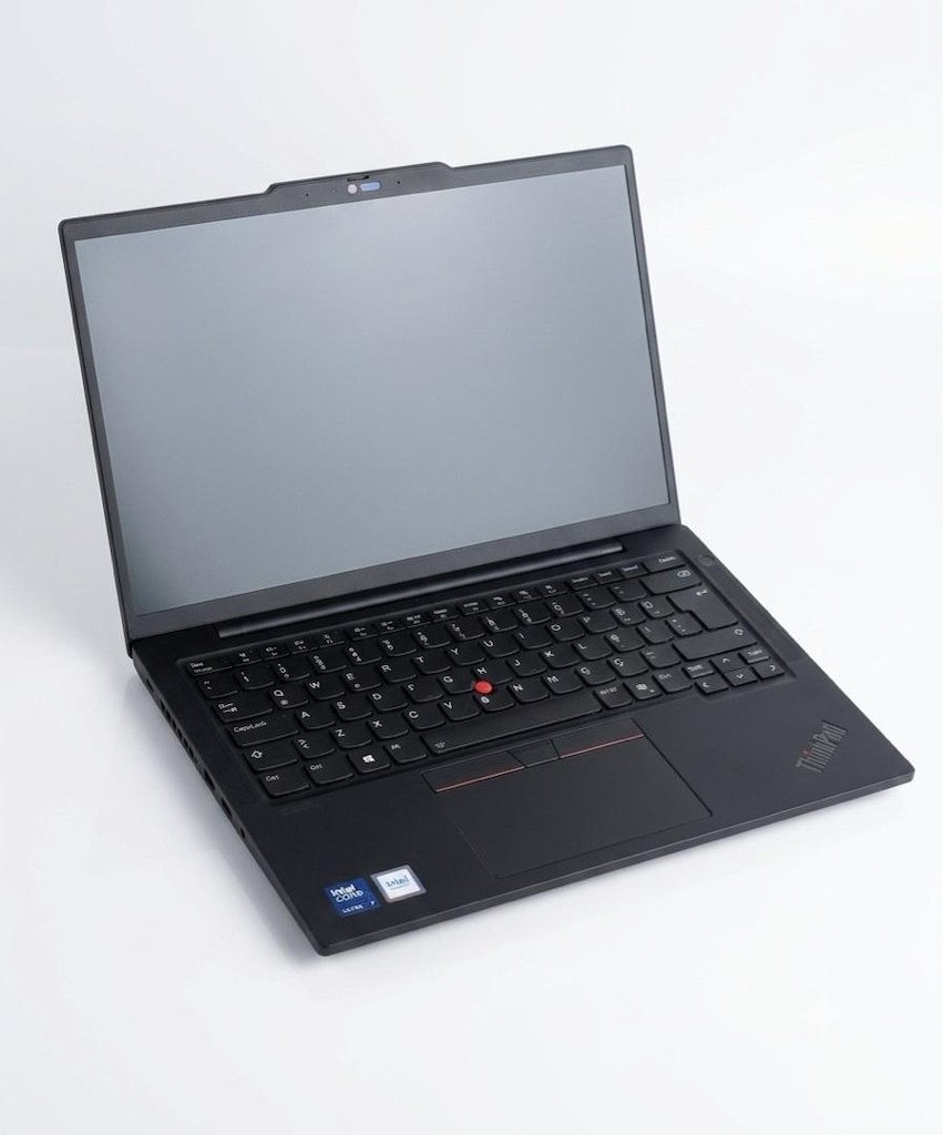 Lenovo ThinkPad T14s Gen 5 - 2