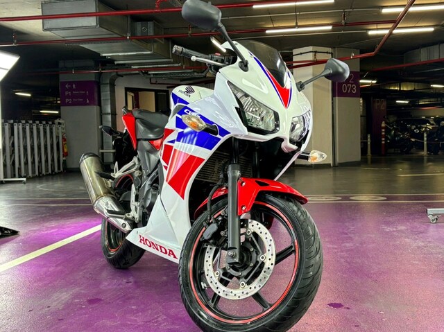 ACİL SATILIK TEMİZ BAKIMLI CBR 250R