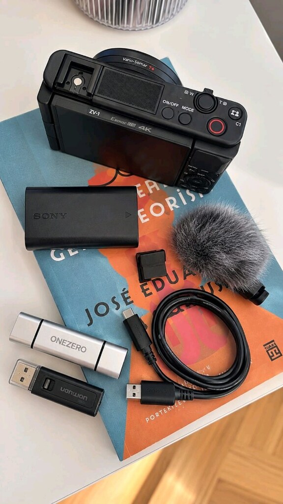 Sony ZV-1 – Garantili | Kutulu | Sıfır Ayarında + Ekstra Aparatlar - 6