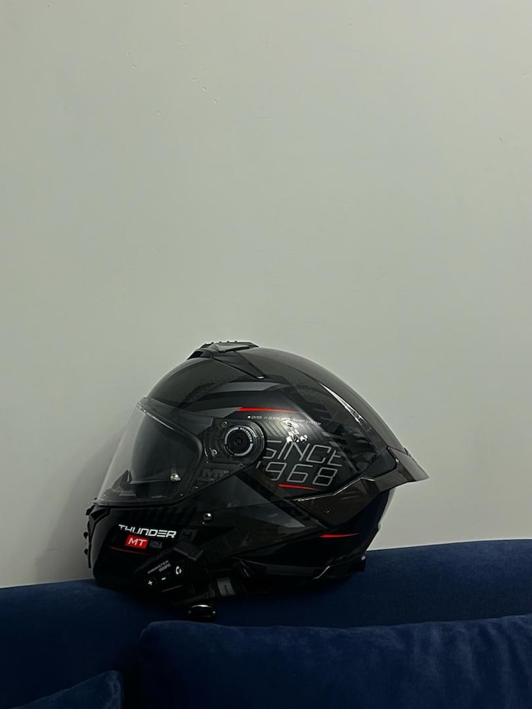 İNTERKOMLU MT HELMETS THUNDER SV4 D1R - Sıfırından Uygun Fiyata Al