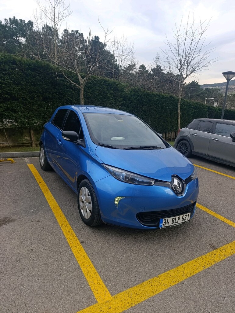 elektrikli Zoe maviş - 2