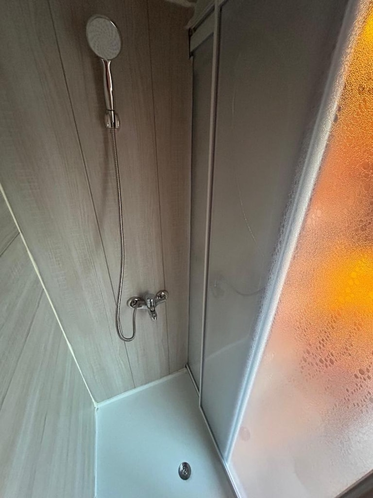 Sahibinden Tertemiz O1 Belgeli Çekme Karavan Aciliyetten Satılık - 7