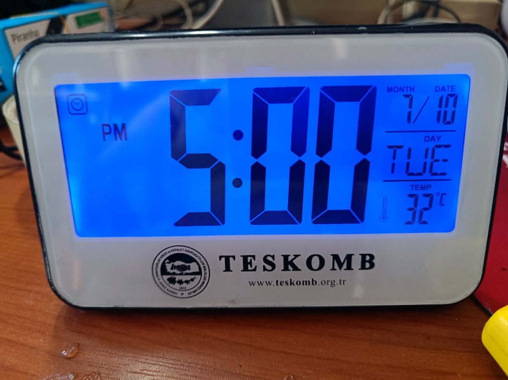 Dijital Masa Saati hareketli Alarm Işık - 2