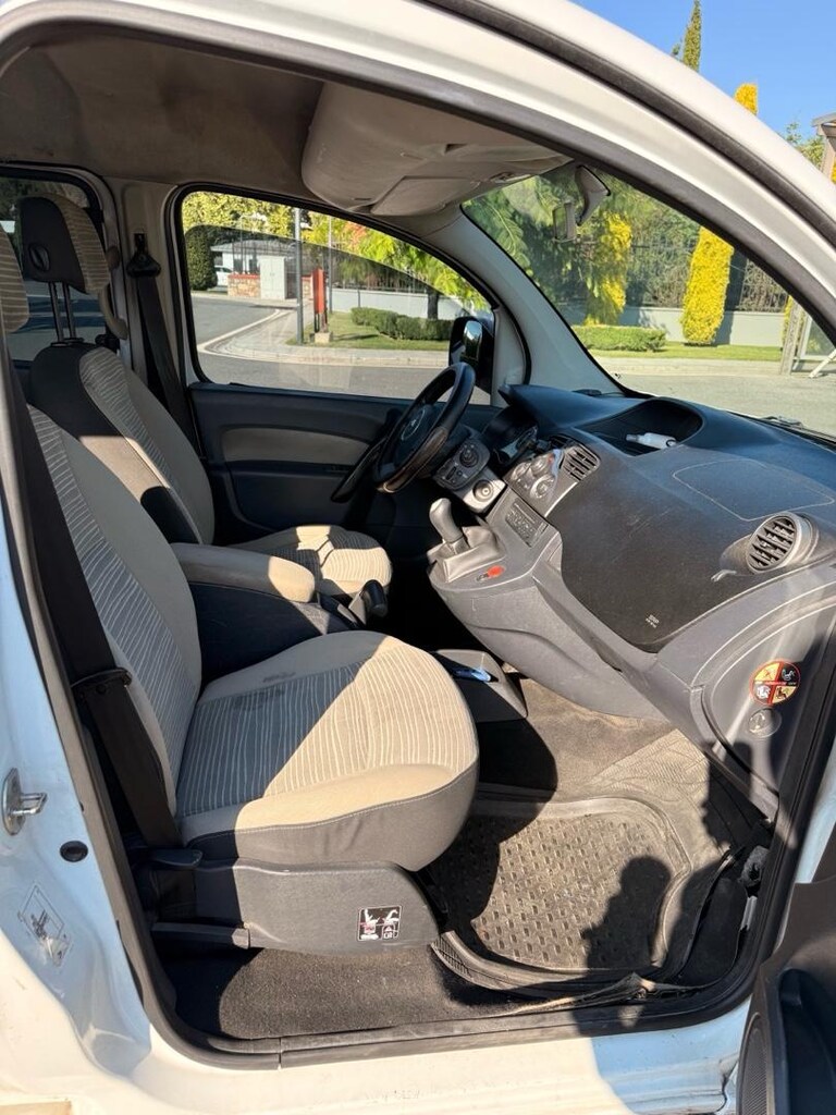RENAULT KANGOO 1.5 DCI 2012 model - 263.000km orj. - 12