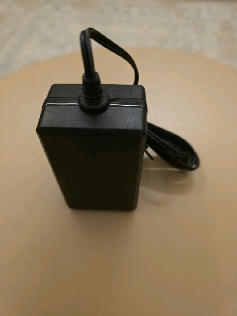 Cullpower marka Güç Adaptörü - 8