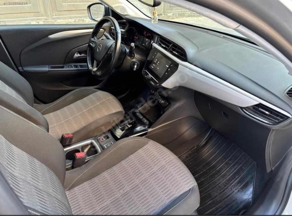 Opel Corsa 2023 model 1.2 T Edition bayandan - 10