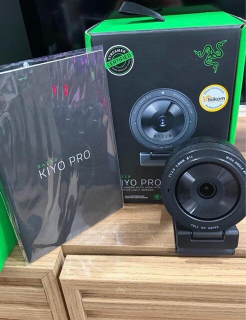 Razer Kiyo Pro webcam f2,1 3.8mm full hd 60 fps