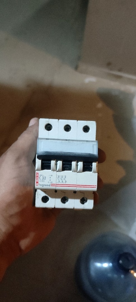 elektrik sigortaları - 8