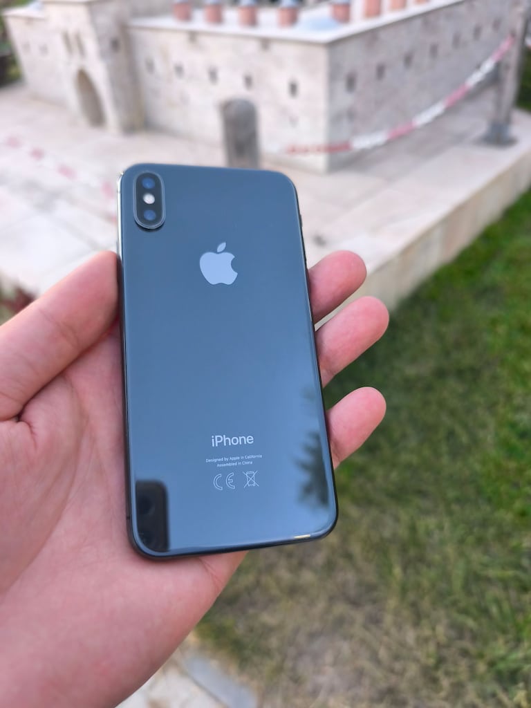 İPHONE X 64 GB TR - 3