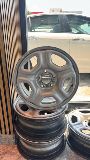 DACİA DUSTER ORİJİNAL 16”ÇELİK JANT