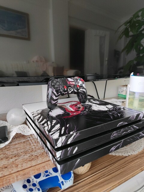 PS 4 pro