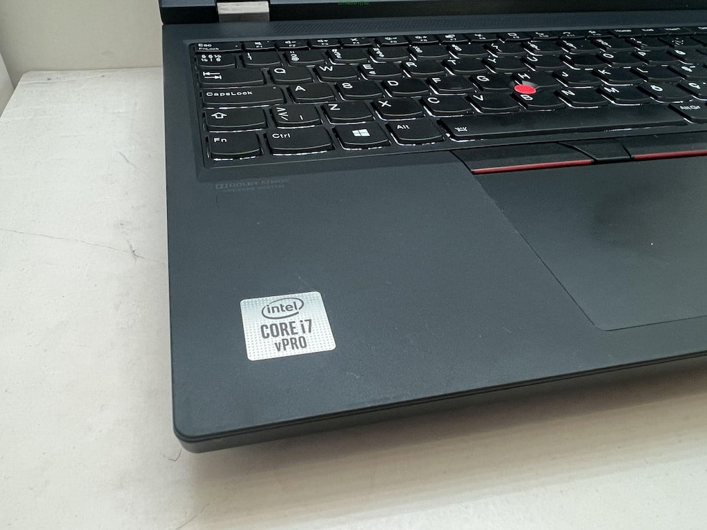 THİNKPAD İ7 10. NESİL 32 GB RAM 1 TB M2SSD QUADRO T2000 - 4