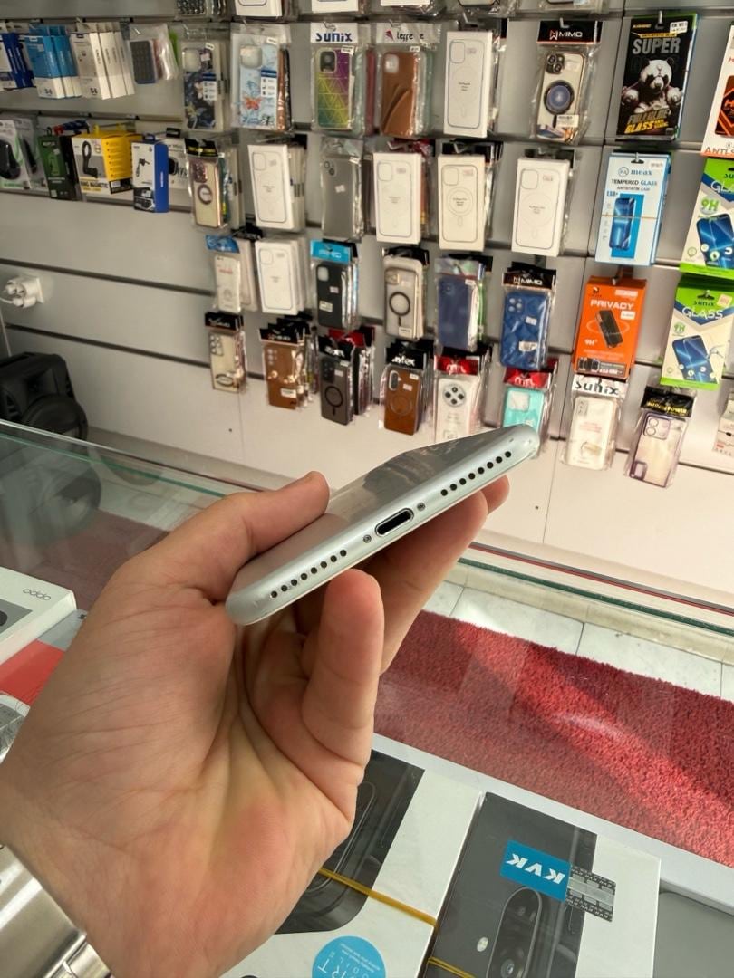 İPHONE 8 PLUS 128 GB PİL100 - 6