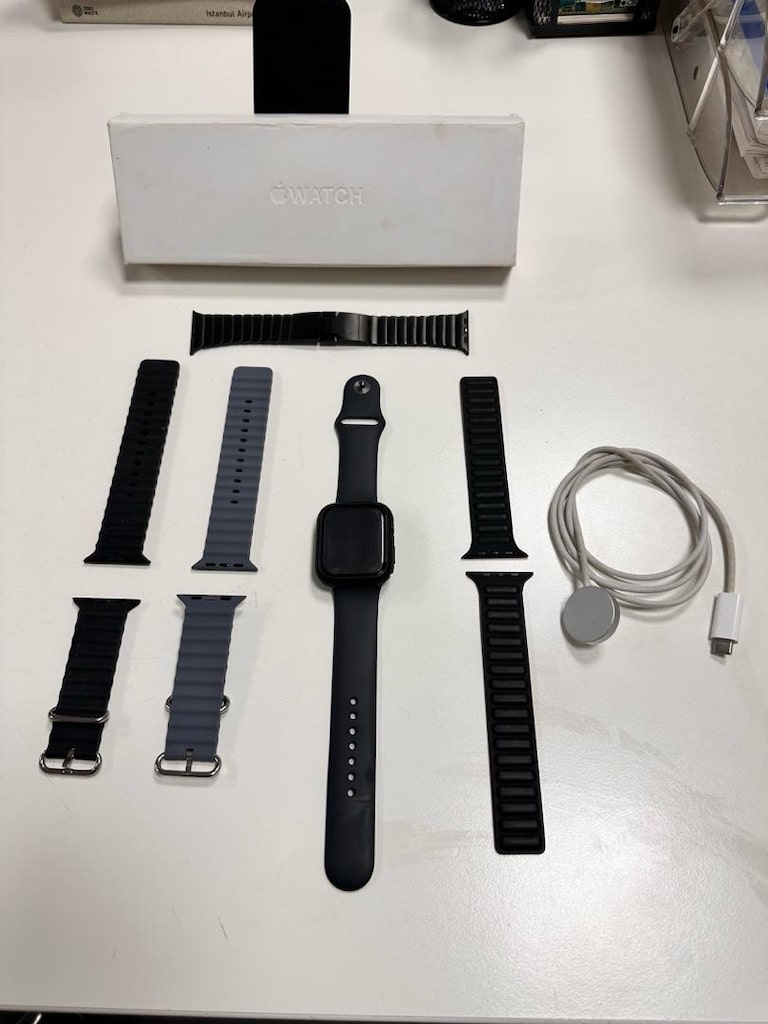 Apple Watch 9 series 45mm - 5