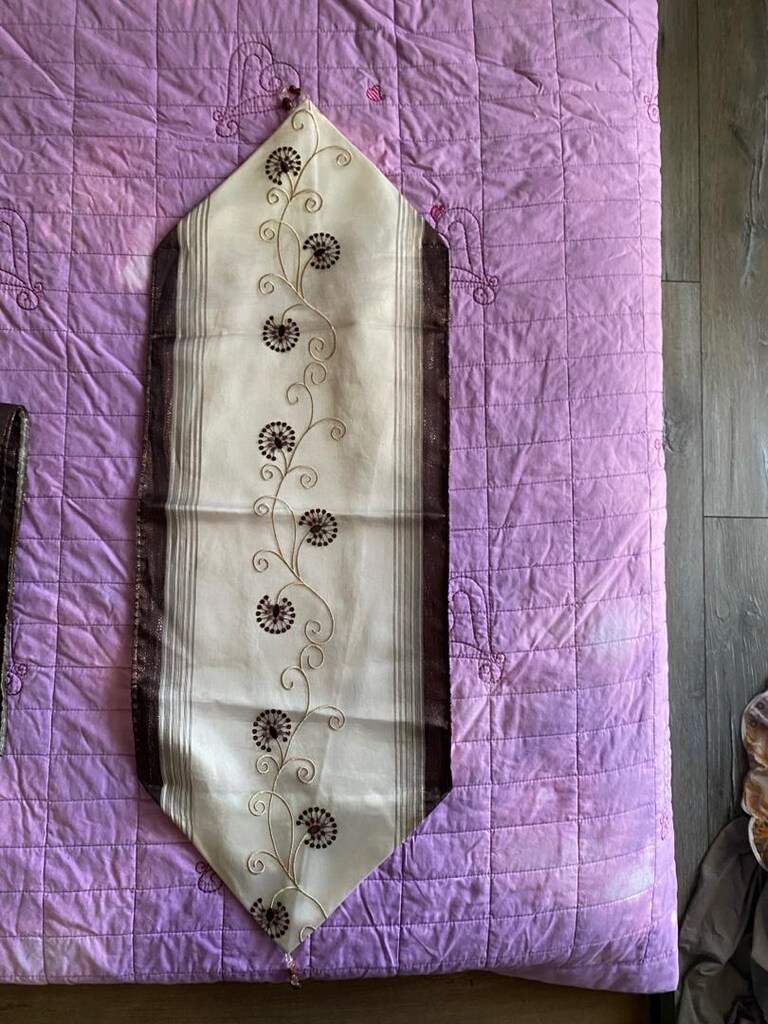 saten dört parça runner ve üç parça fiskos takımı - 15