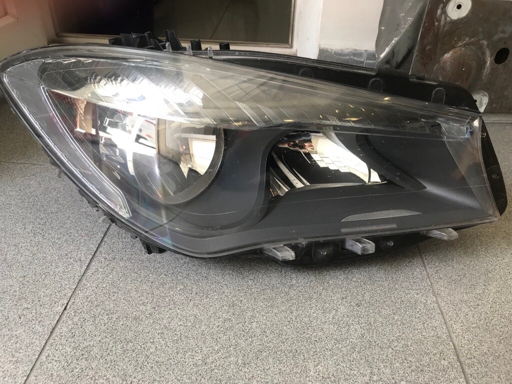 Mercedes Cla W117 Düz Sag far c?kma orjinal kasa tamirli - 2