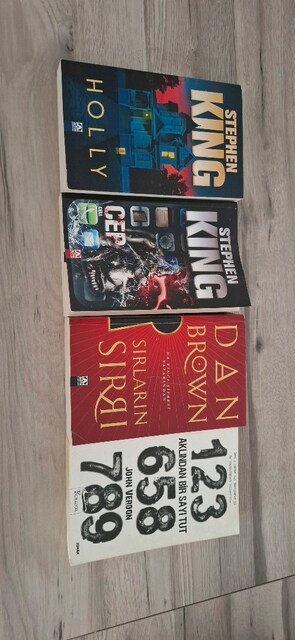 4 adet bestseller roman