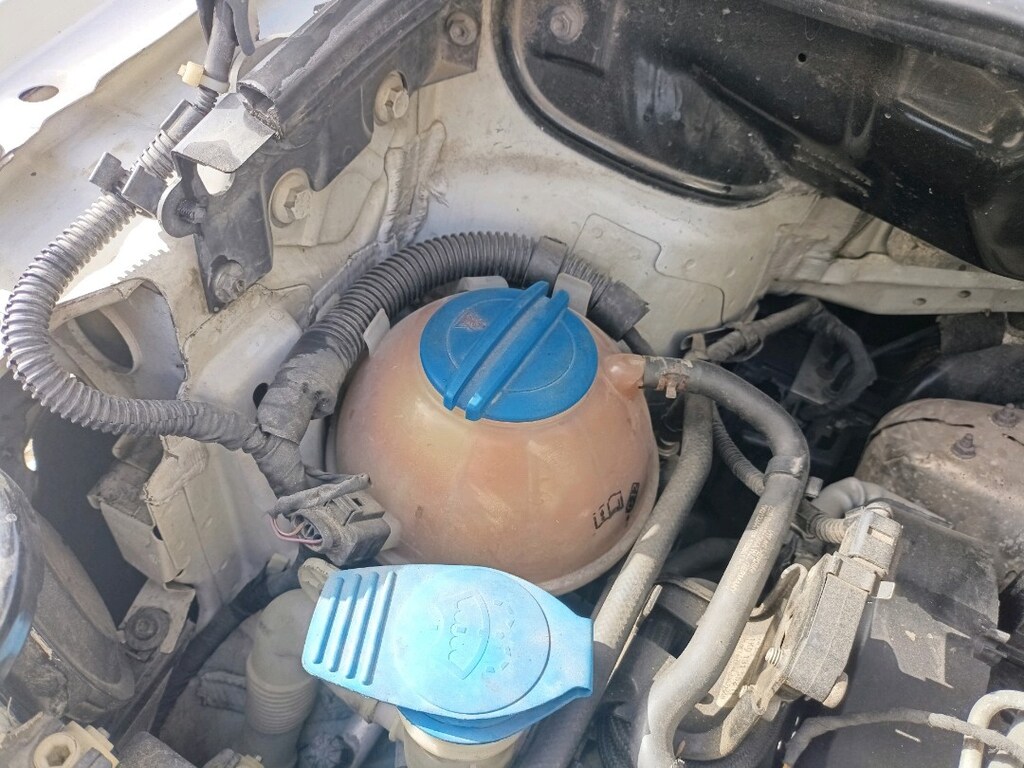 2014 1.6 caddy - 18
