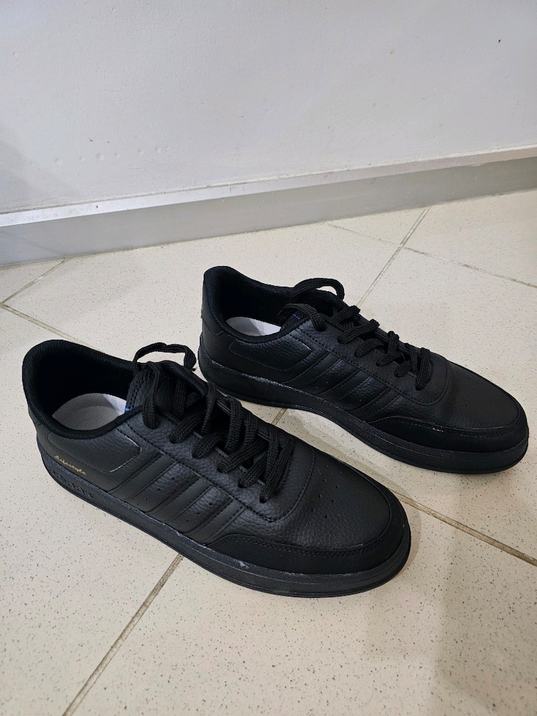 Adidas günlük ayakkabı