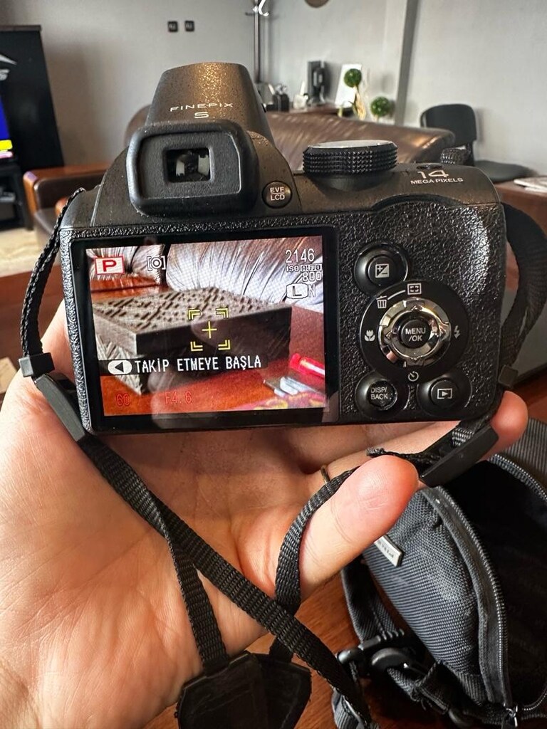 FUJIFILM FİNEPİX S 4000 -ÇANTALI - 8