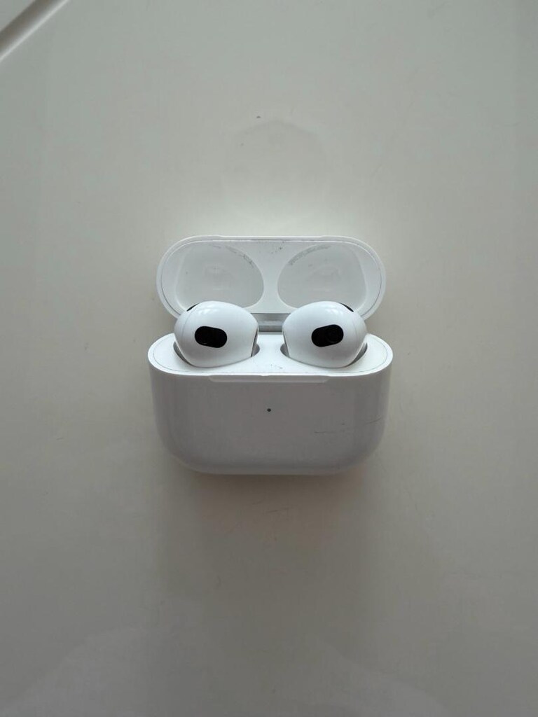 Orijinal/Sorunsuz Apple AirPods 3. Nesil - Kulaklıklar Sıfır Ayarında - 2