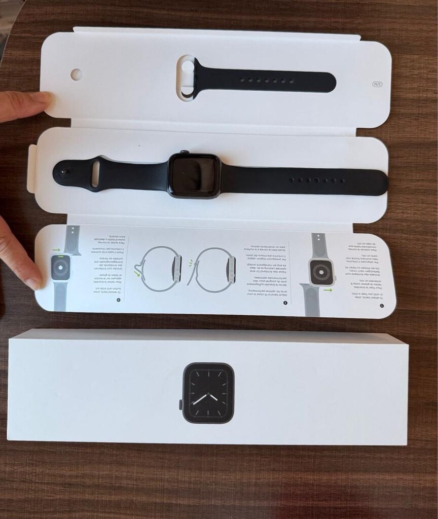 Apple Watch 5 - 4