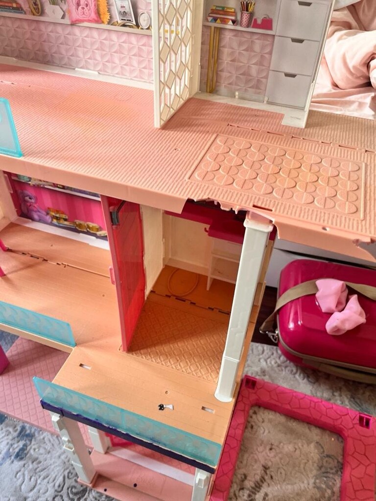 Barbie evi - 3