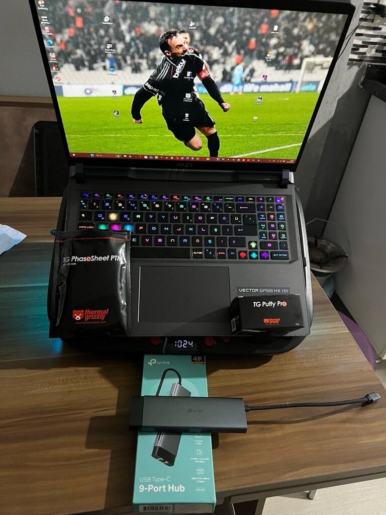 MSI RTX4080 gp-68hx Laptop - 15
