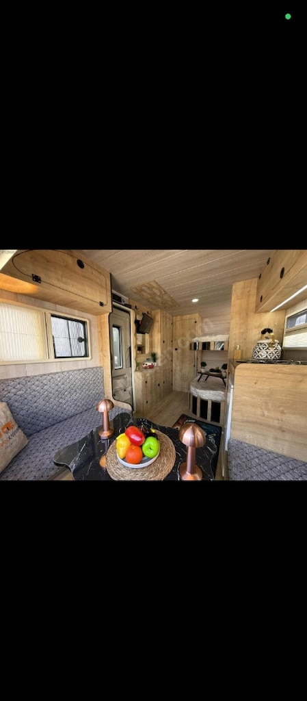 satılık 2024 model karavan 6 kişilik - 12
