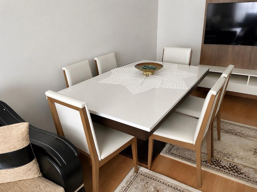 TEMİZ HASARSIZ TELEVİZYON ÜNİTESİ,YEMEK MASASI,GÜMÜŞLÜK - 3