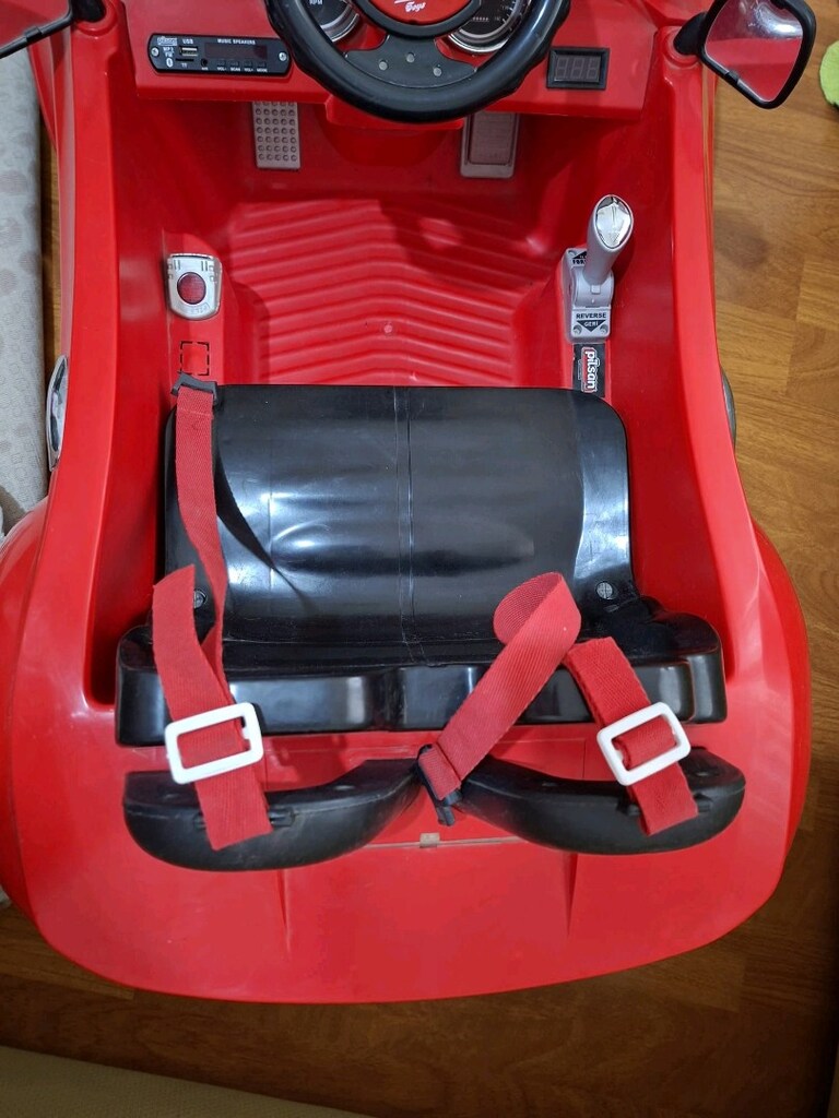 Pisan Fourtune 12W akülü araba - 3