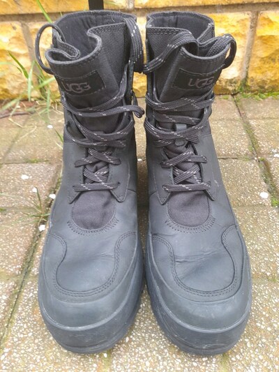 Orijinal Ugg marka bot 39 numara