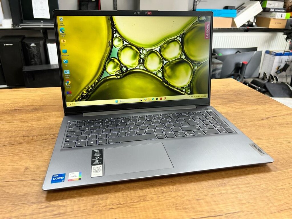 LENOVO LAPTOP İ5 11.NESİL 8 GB RAM 256 GB IŞIKLI KLAVYE - 4