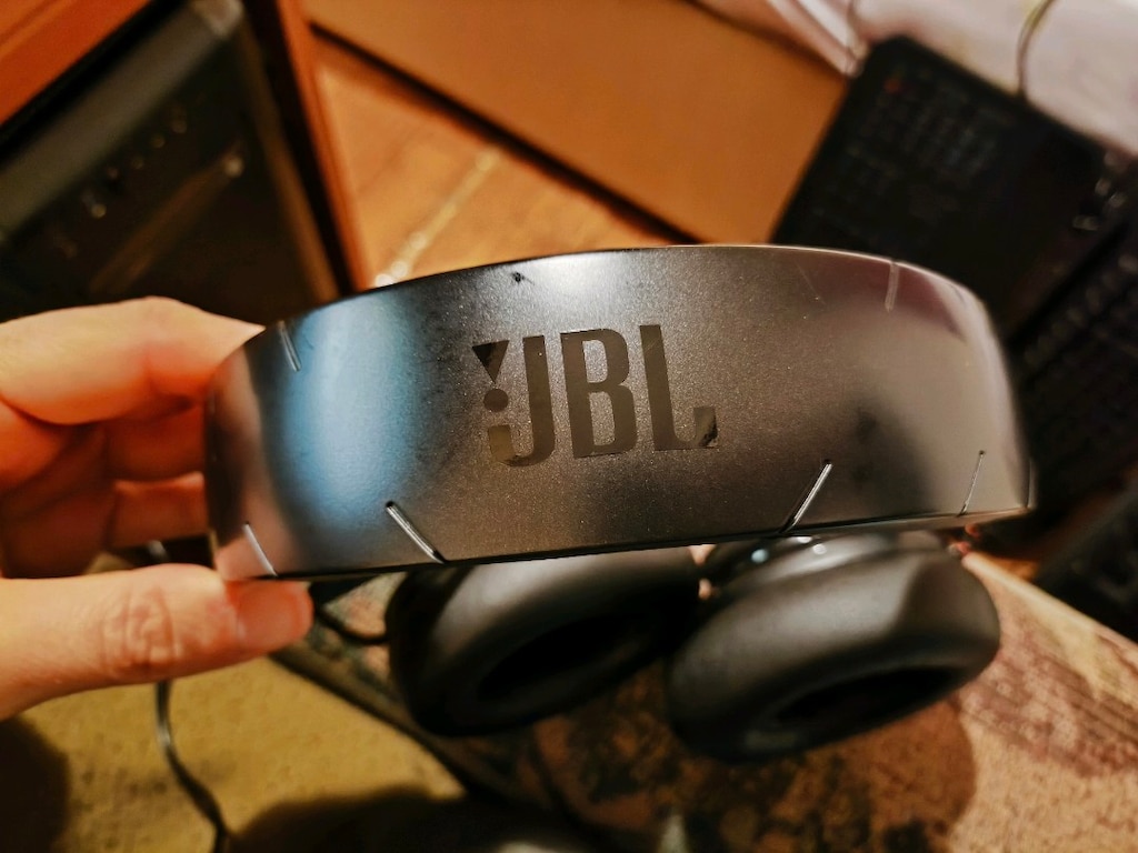 JBL Quantum 600 - 4