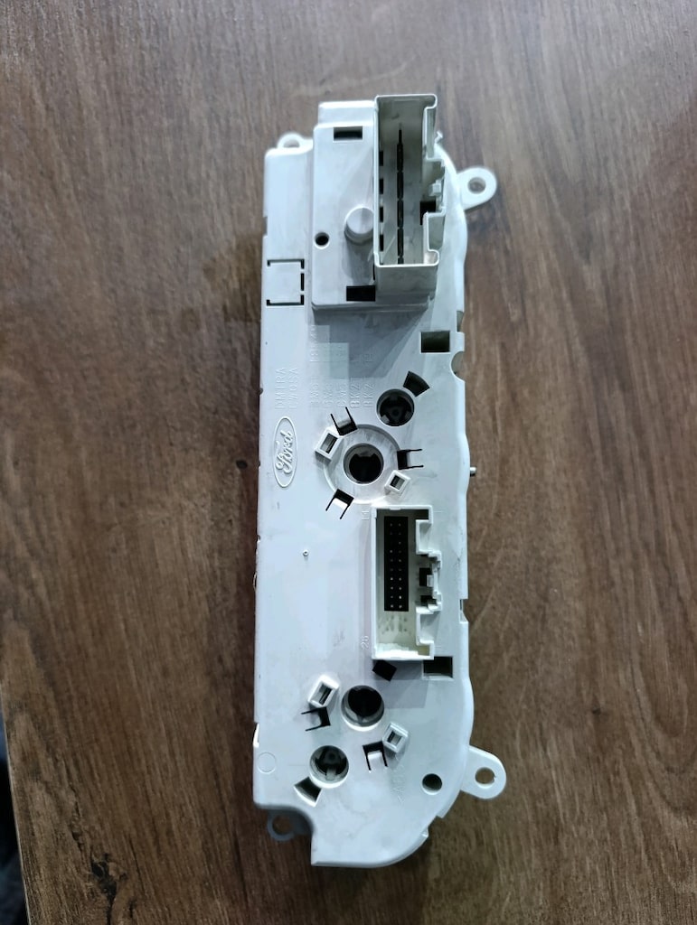 FORD FOKUS 3-CİSTOM-CONNECT MANUEL ORİJİNAL KLİMA PANELİ BM5T18549 - 4