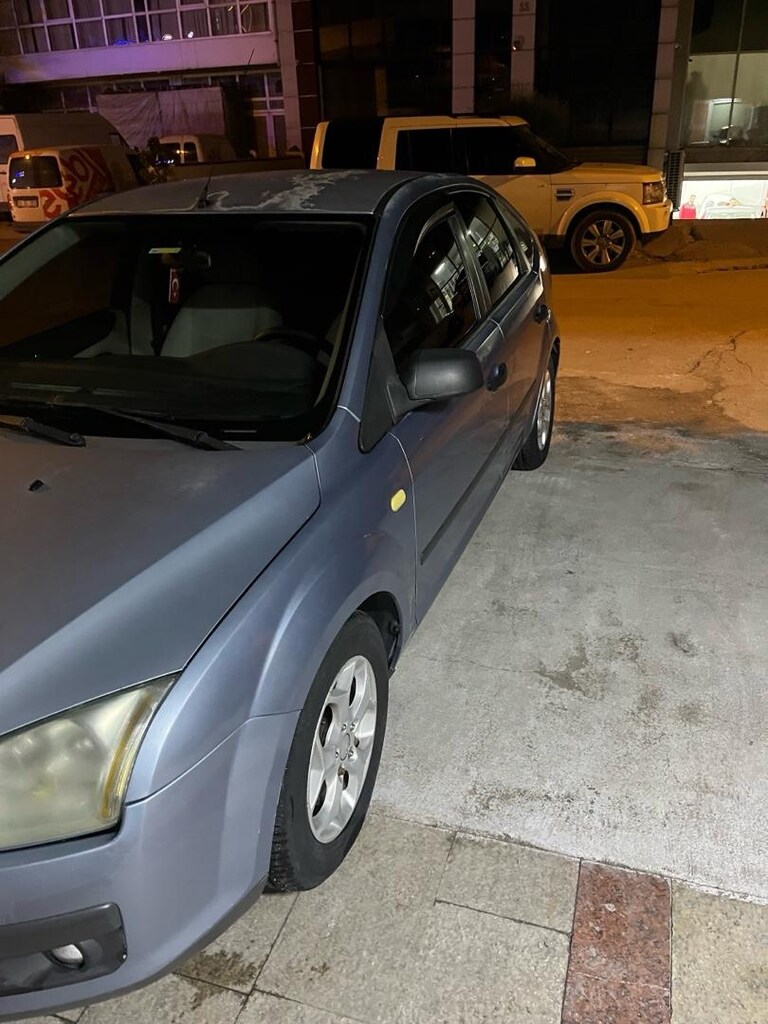 2007 ford focus - 9