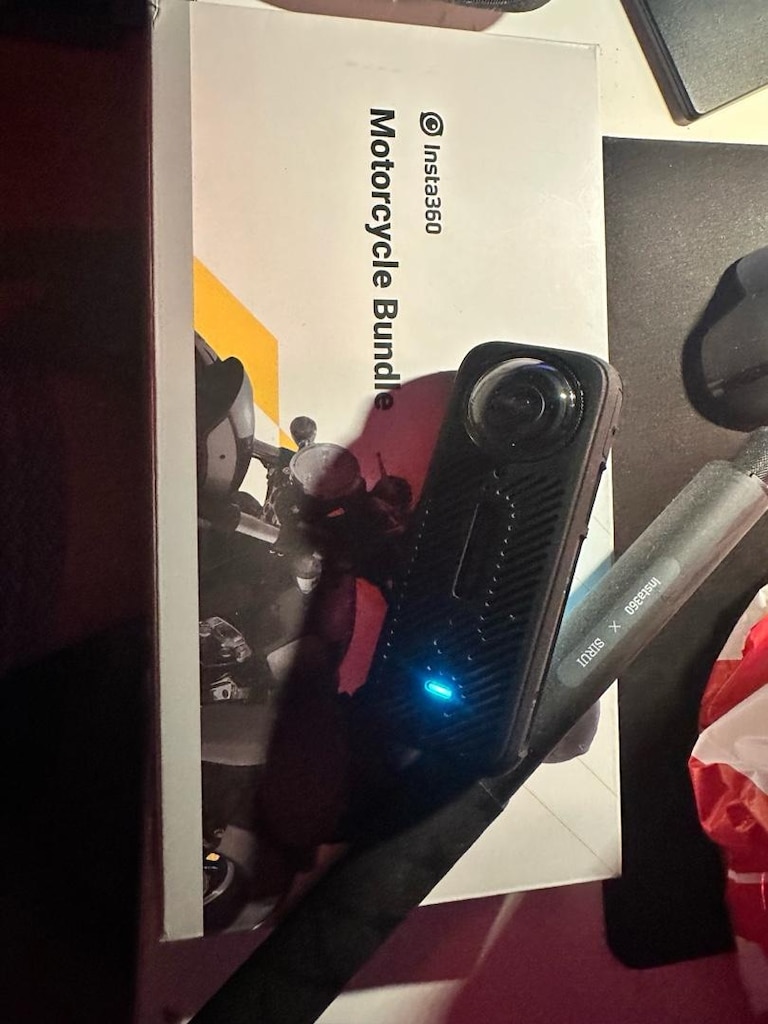 insta 360 x4 - 2